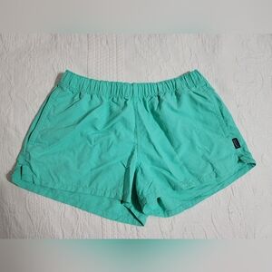 Patagonia Women's Size Medium Green Nylon Island Shorts Pockets